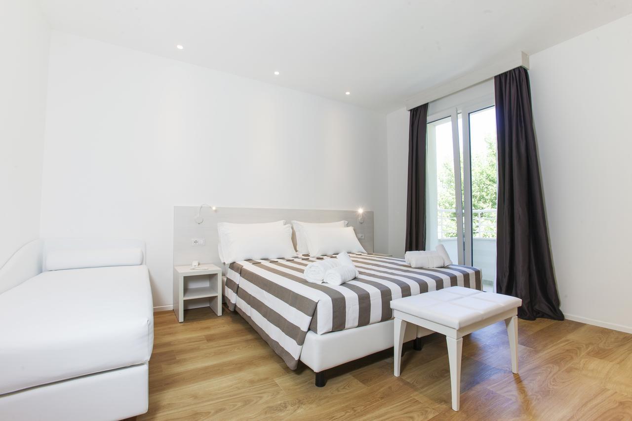 Hotel Houston Suites Rimini Eksteriør billede