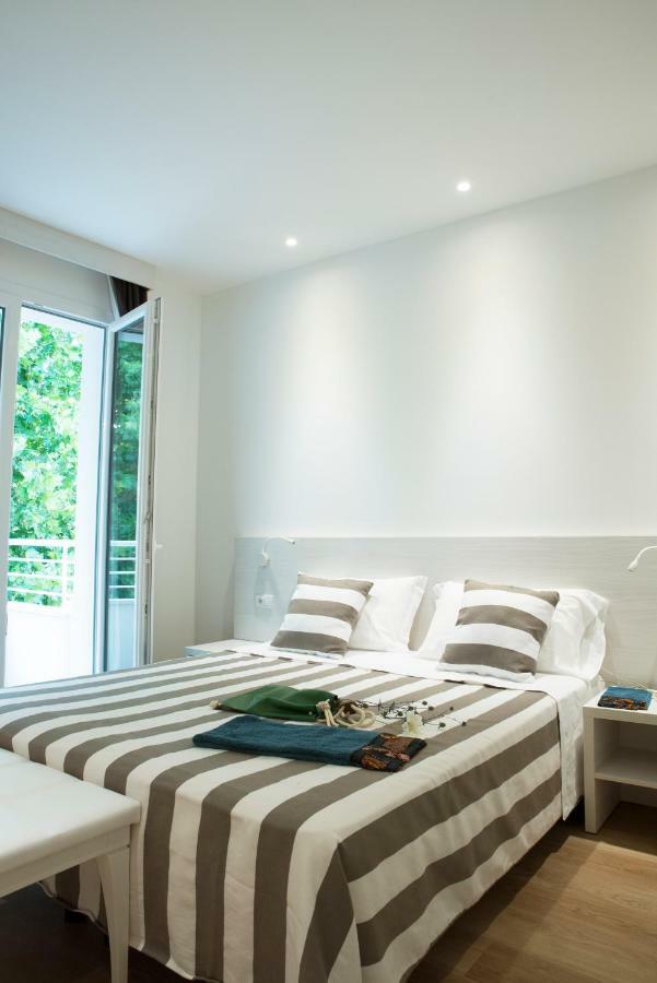 Hotel Houston Suites Rimini Eksteriør billede